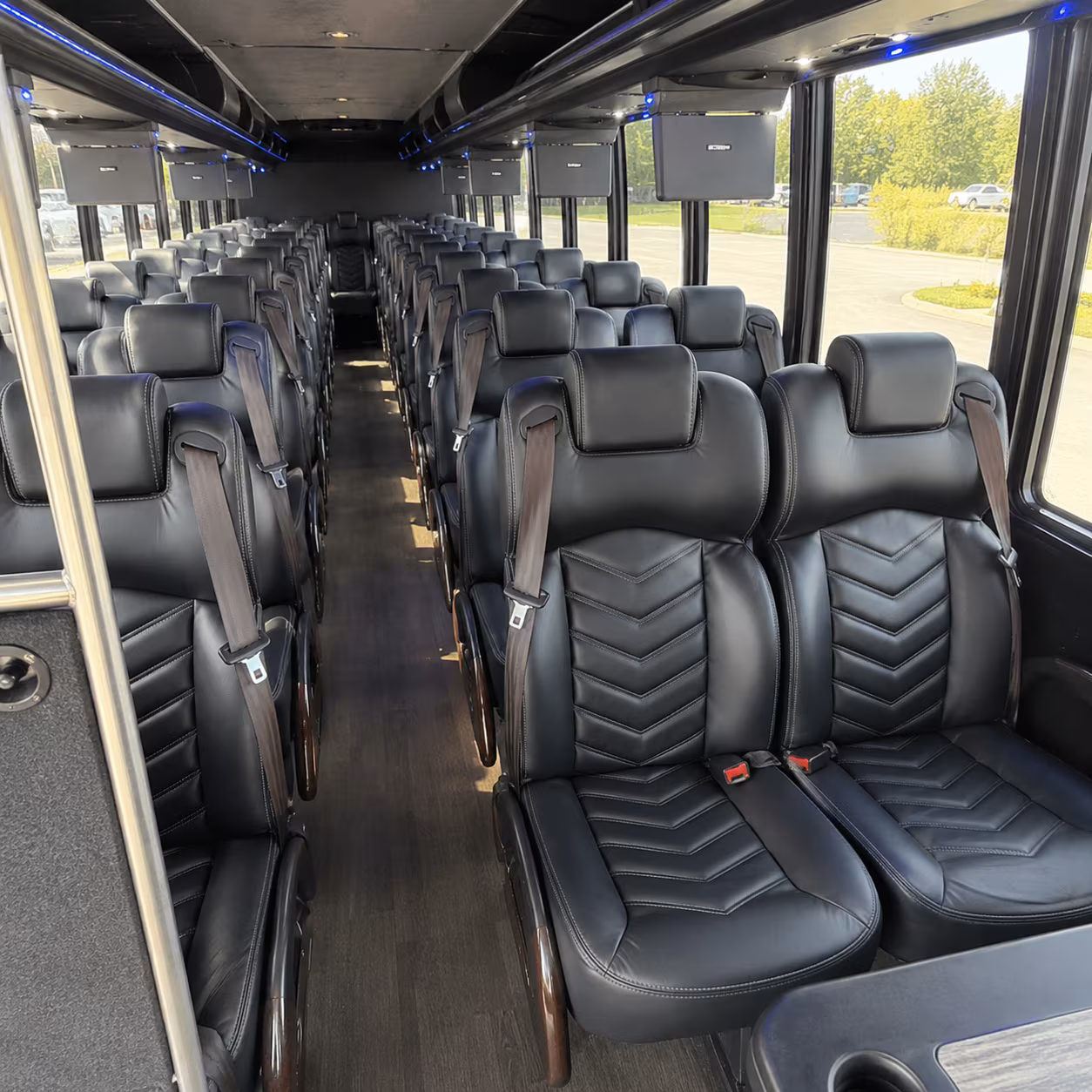 Rent a Bus to Bus Rental for the Dayton Air Show