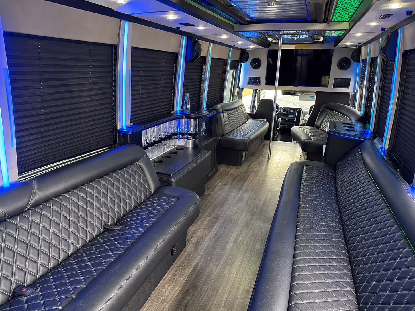 Fort Wayne Winery Tour & Pub Crawl Transportation
