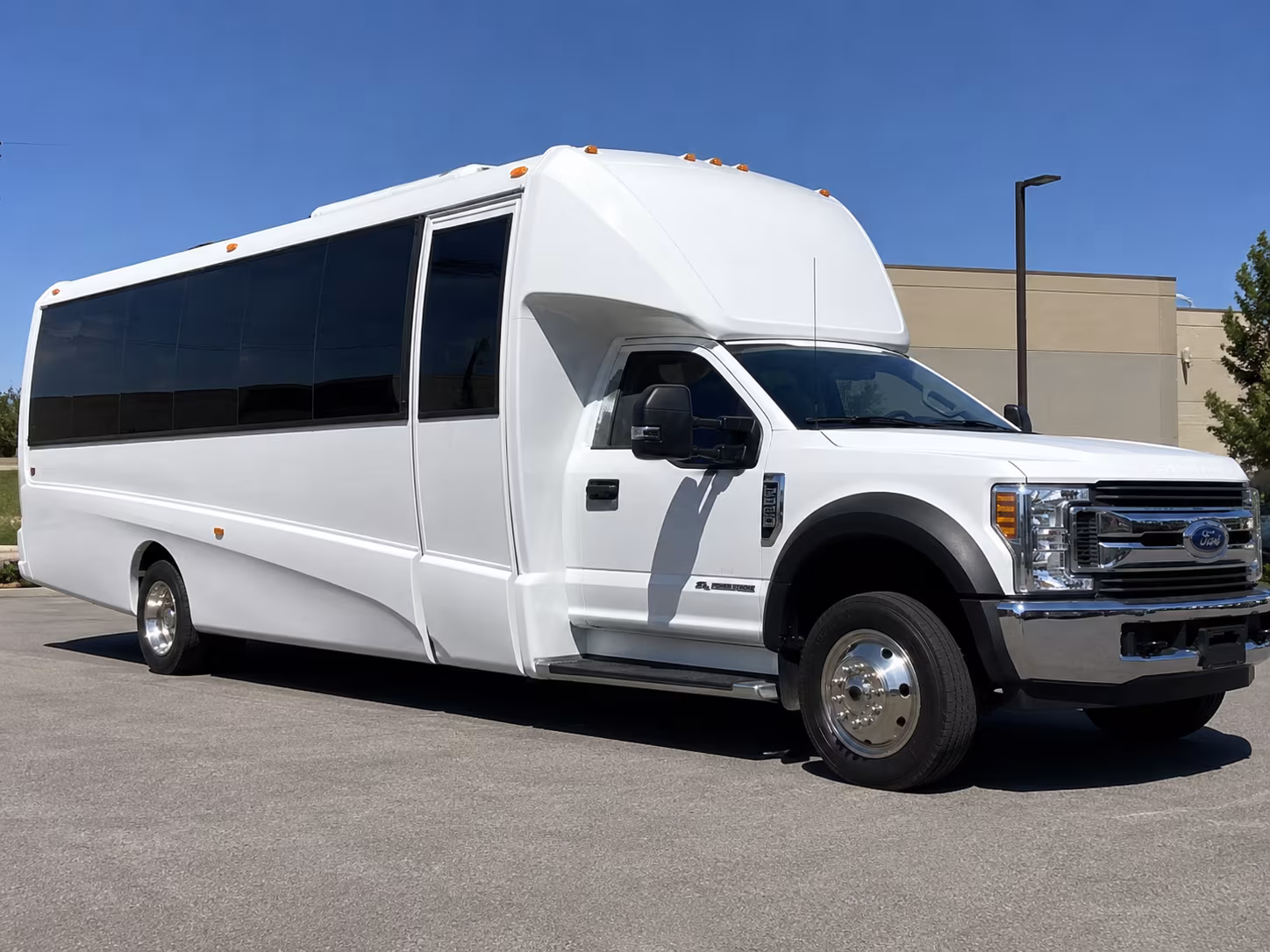 Indianapolis Wedding Transportation & Shuttle Service