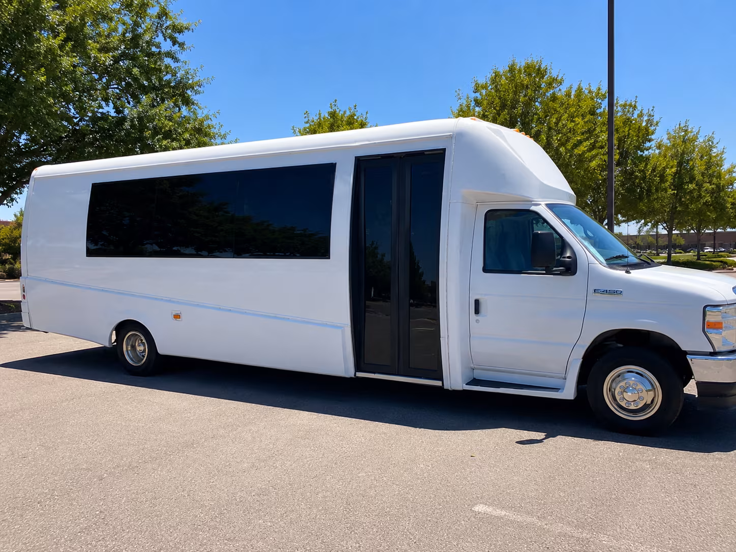 Toledo Homecoming & Prom Party Bus Rentals